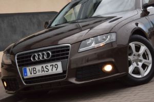 Audi A4 B8 2.0 TDI DPF Ambiente 2012