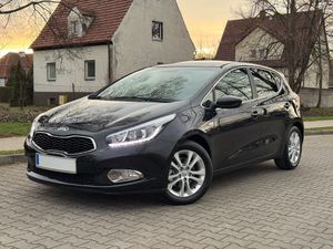Kia Ceed II 2013