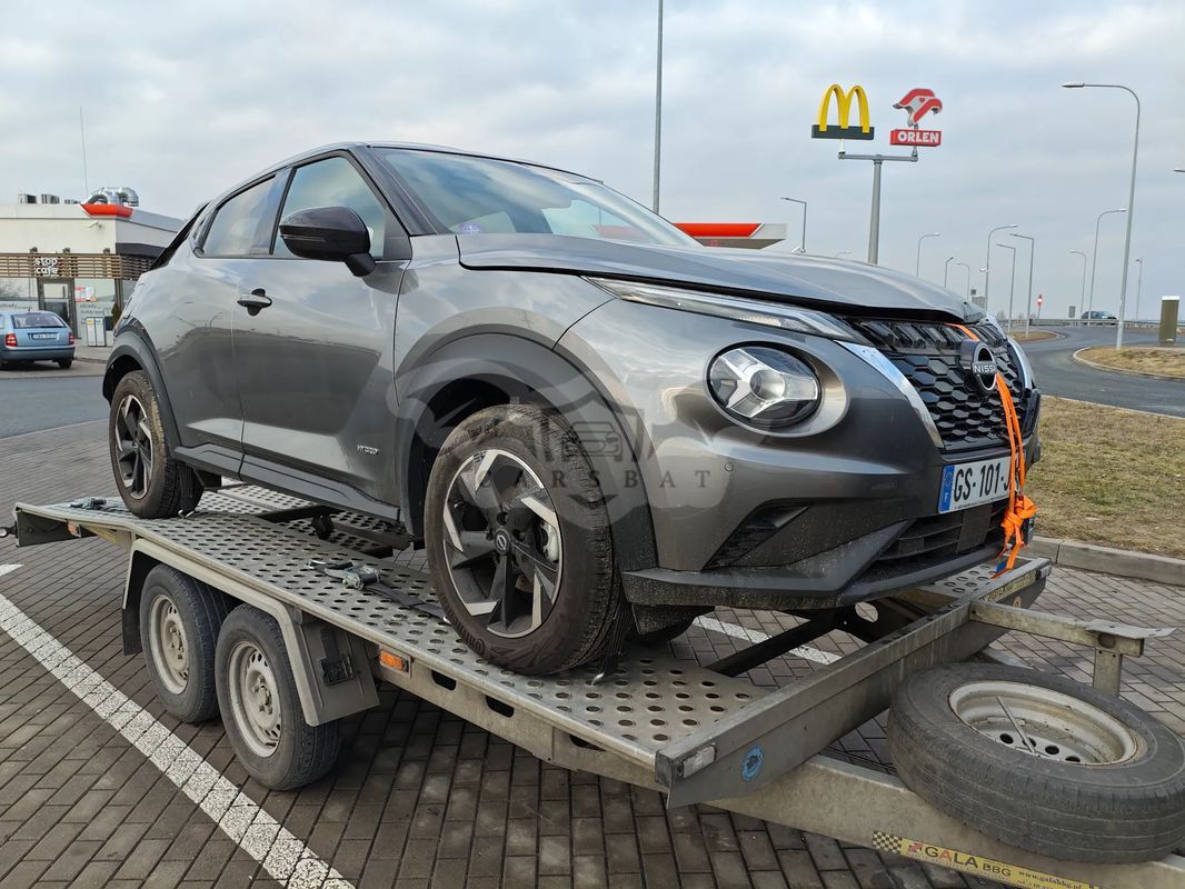 Nissan Juke II 1.6 4AMT N-Connecta 2023