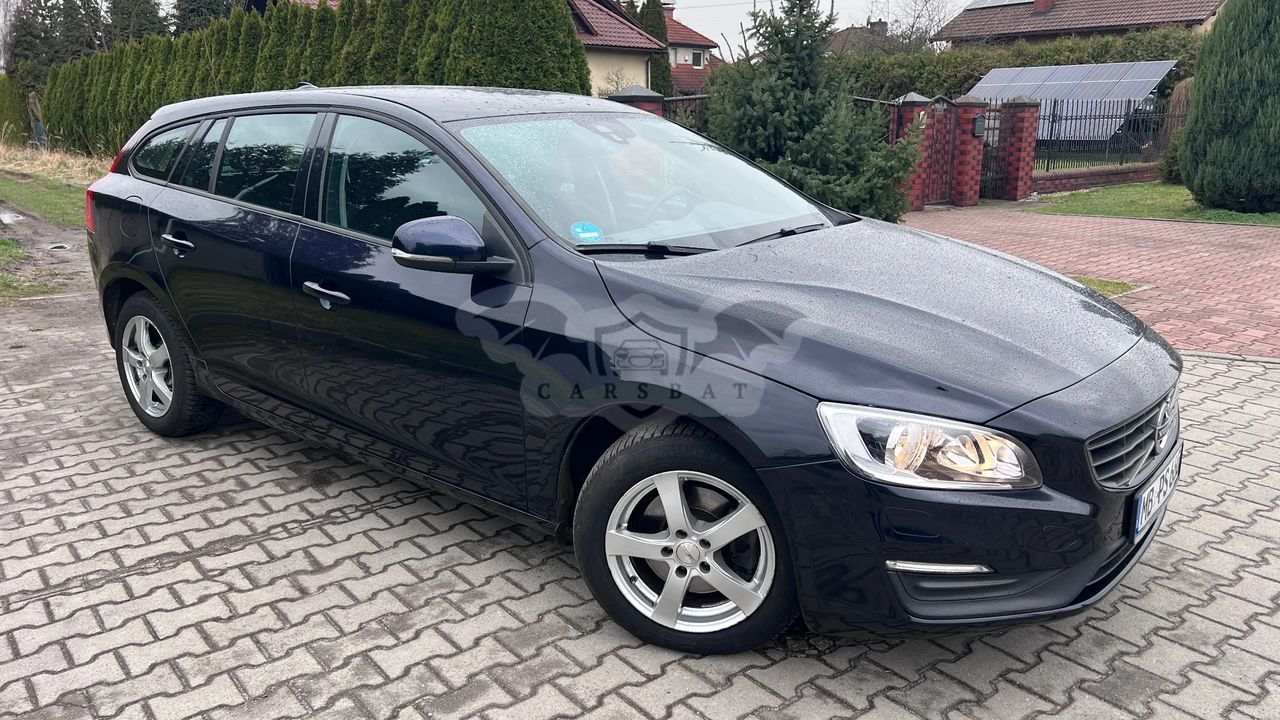 Volvo V60 I D2 Momentum 2015