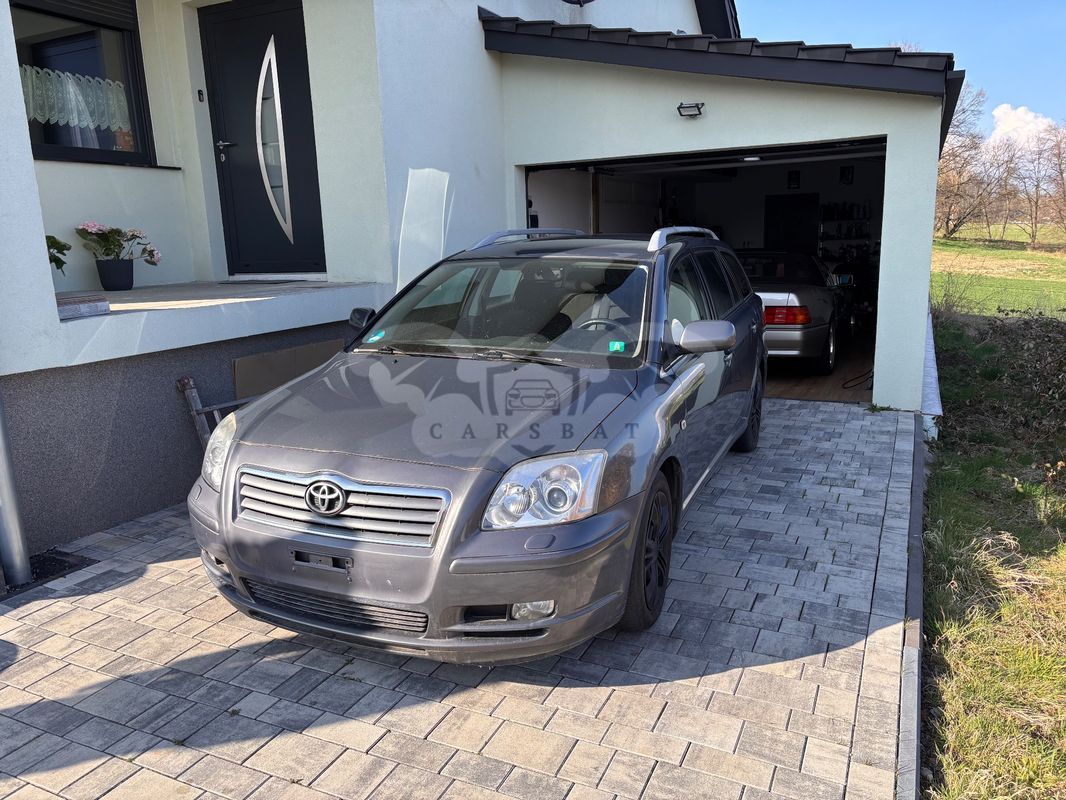 Toyota Avensis II 2.0 VVT-i Edition 2004