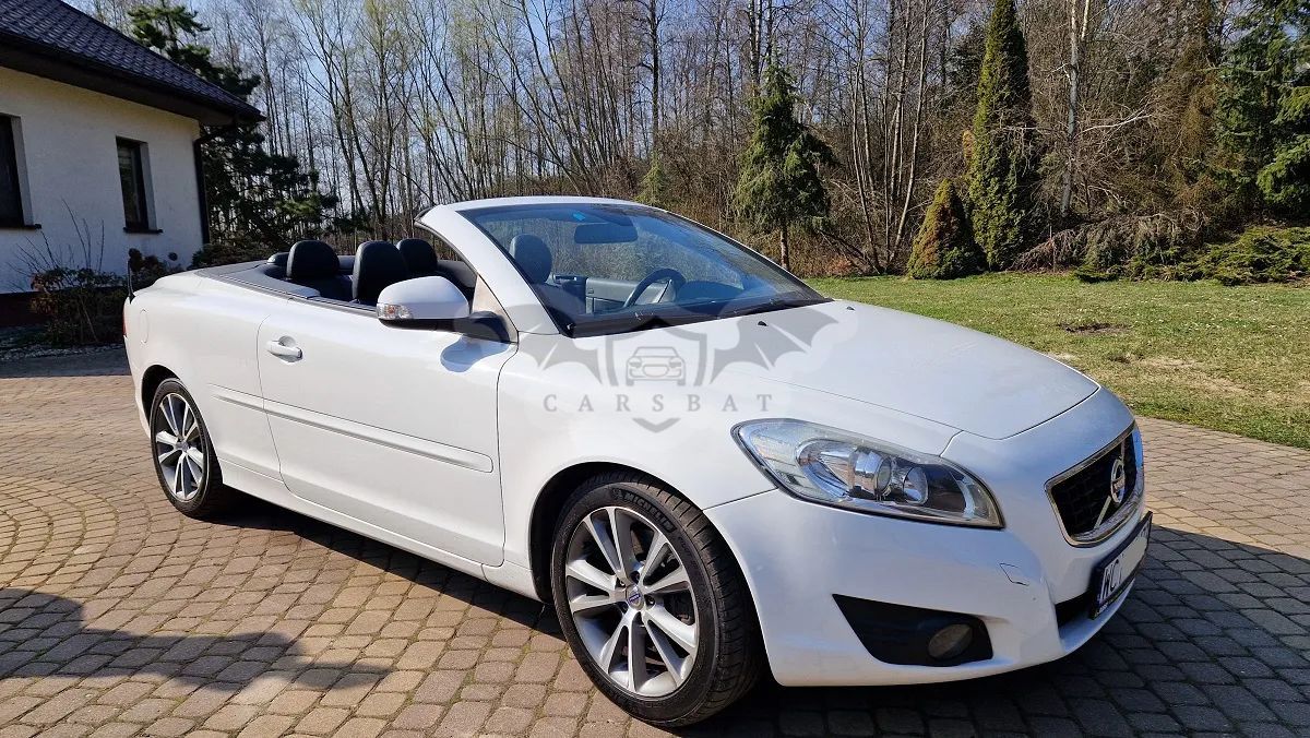 Volvo C70 D3 Momentum 2013
