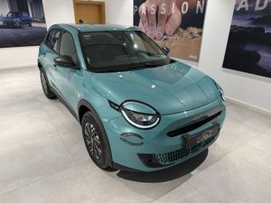 Fiat 600 1.2 Turbo Icon eDCT 2025