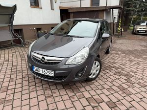 Opel Corsa D 1.2 16V Essentia 2011