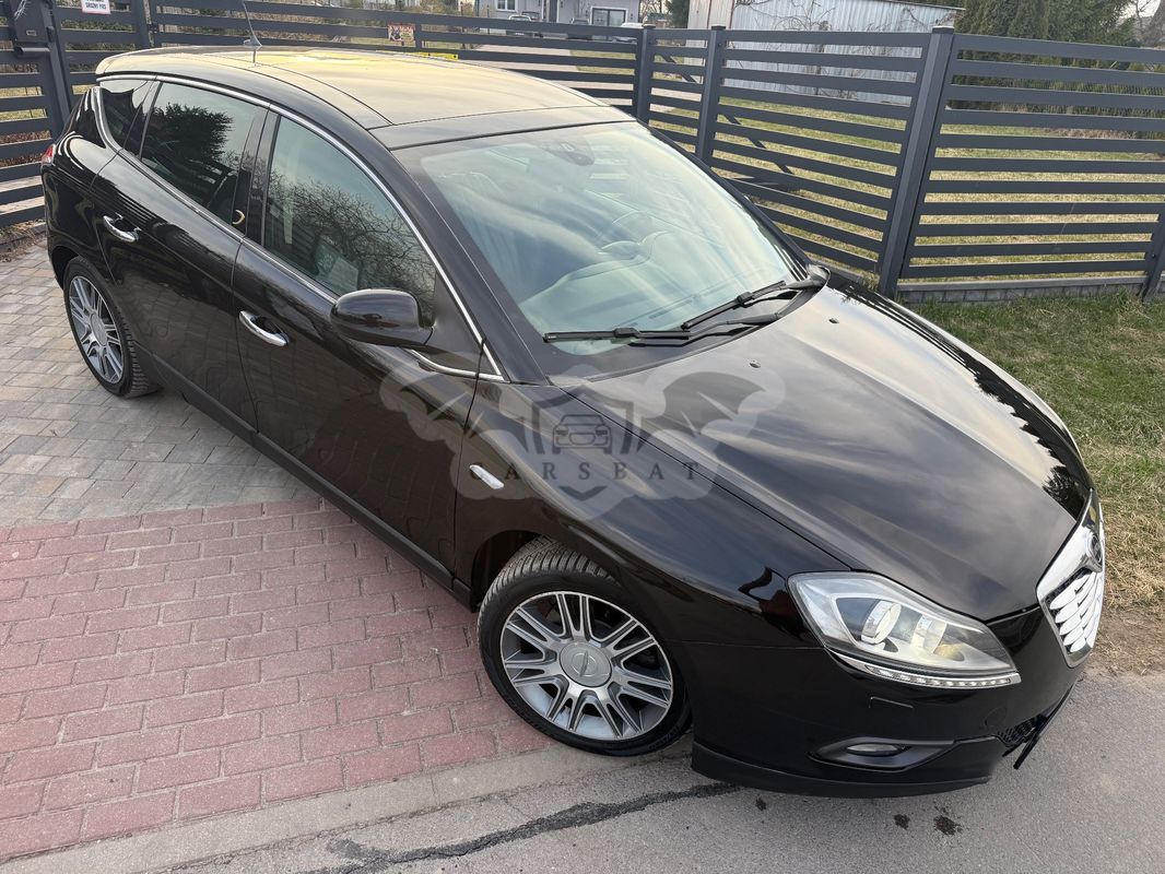 Lancia Delta 1.8 Di TurboJet 16v Automatik Platinum 2012