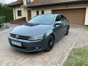 Volkswagen Jetta A6 1.6 TDI Highline 2012