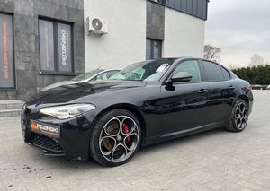 Alfa Romeo Giulia 2.2 AT8 Sprint 2021