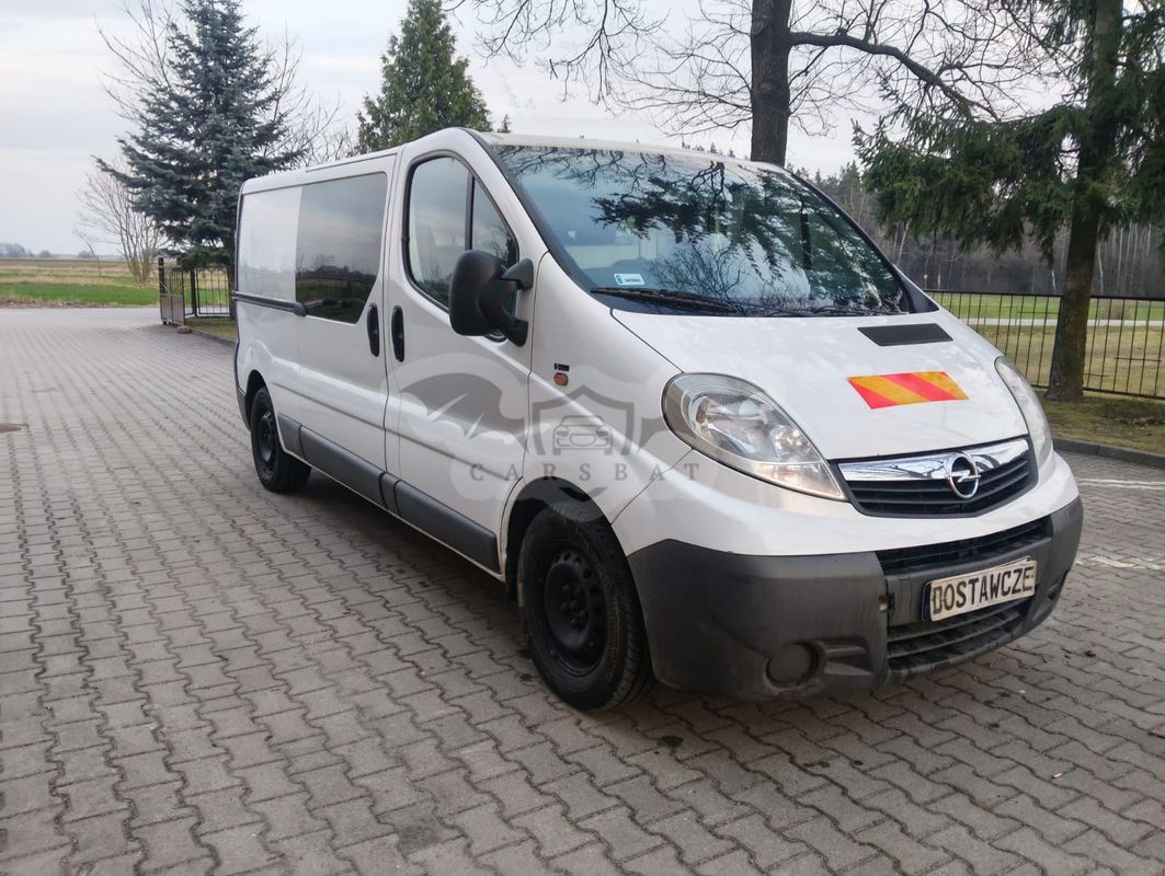 Opel Vivaro 2011