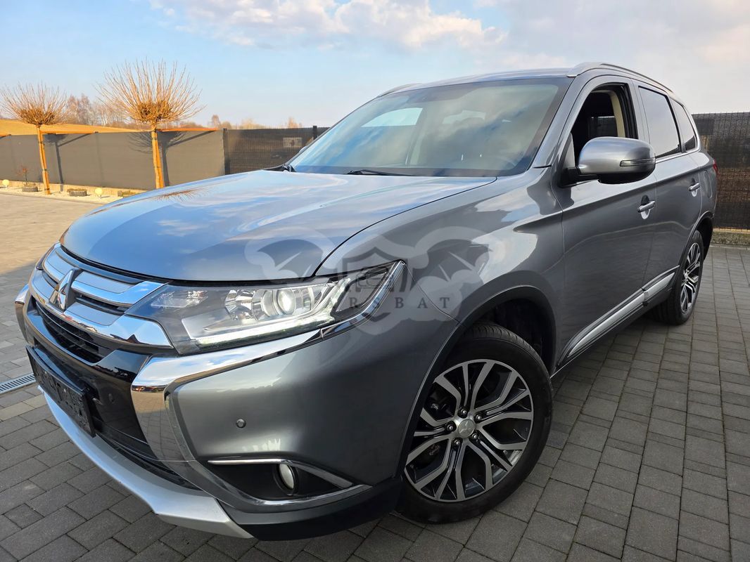 Mitsubishi Outlander III 2.0 2WD CVT Diamant Edition+ 2016