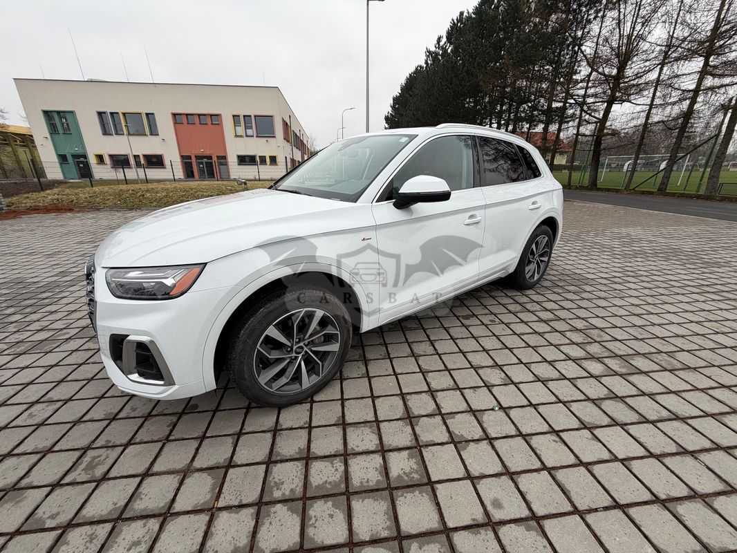 Audi Q5 FY 2022