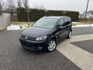Volkswagen Touran II 2.0 TDI DPF Highline 2012