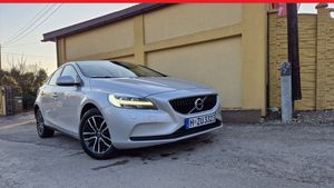 Volvo V40 II D2 Momentum 2016