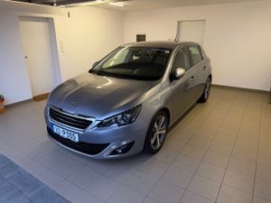 Peugeot 308 T9 PureTech 110 Stop & Start Style 2015