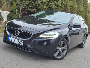 Volvo V40 II T3 Geartronic Momentum 2017