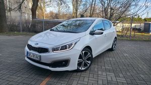 Kia Ceed II 1.6 CRDi 136 ISG Spirit 2017