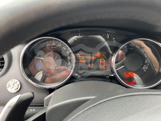 Peugeot 3008 I 2.0 HYbrid4 2013