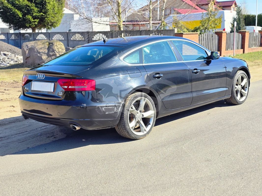 Audi A5 8T 3.0 TDI quattro DPF S tronic 2010