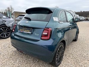 Fiat 500 23.8kWh La Prima by Bocelli 2023