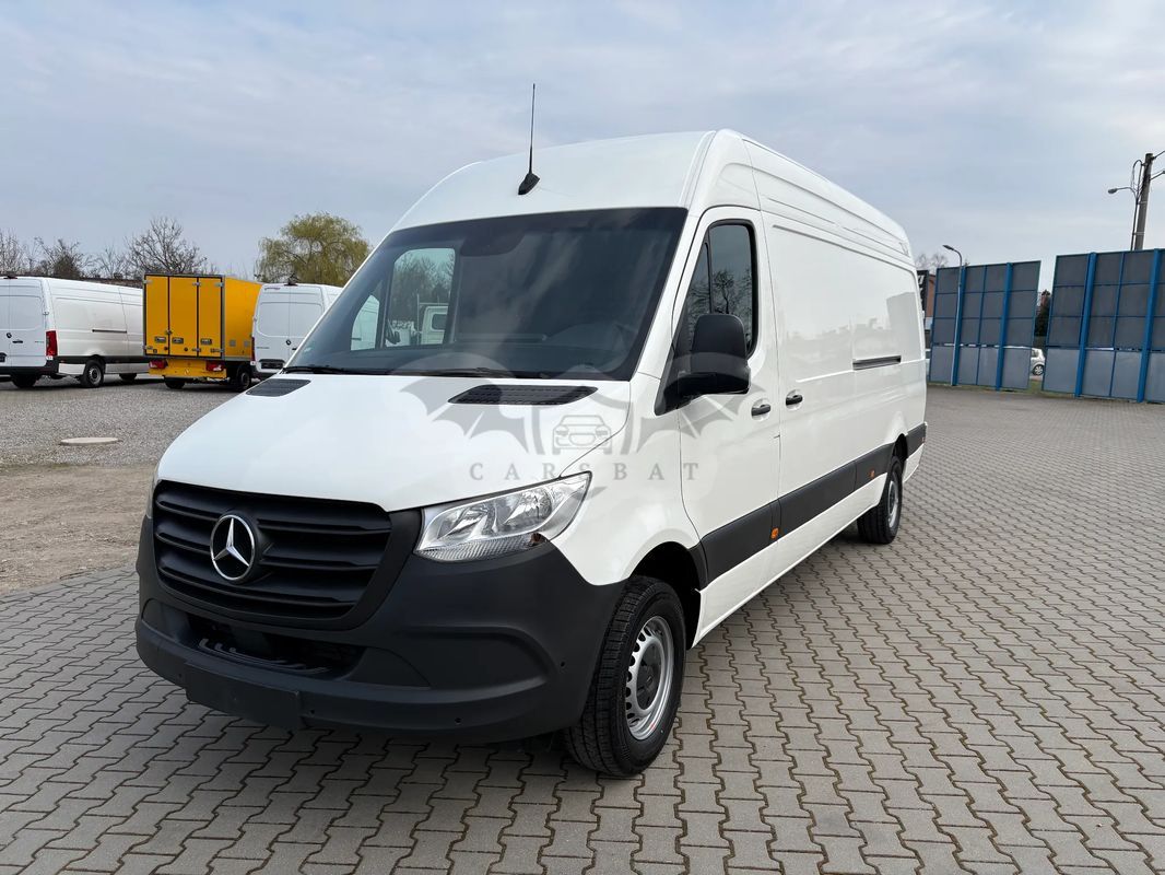 Mercedes-Benz Sprinter 2024