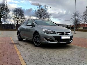 Opel Astra J 2013