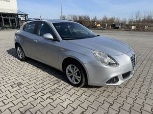 Alfa Romeo Giulietta 2.0 JTDM 16V Veloce 2012