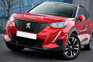Peugeot 2008 II PureTech 130 EAT8 Allure 2020