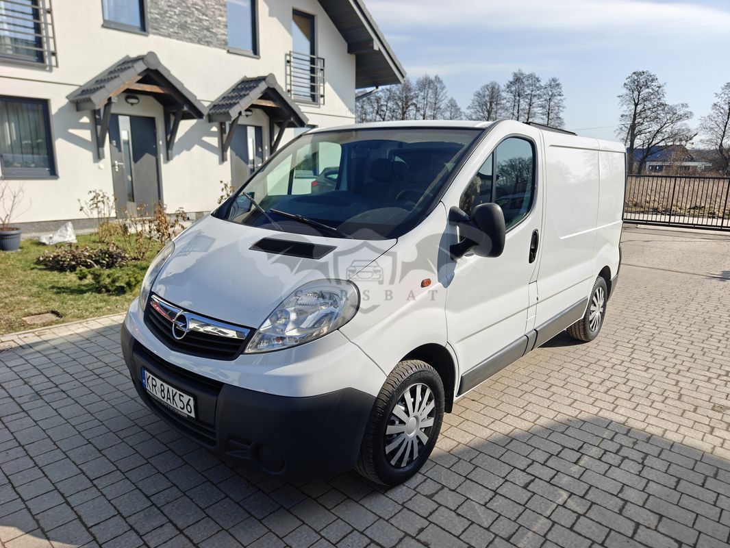 Opel Vivaro 2011