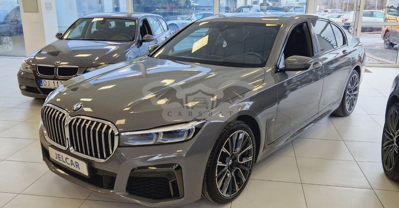 BMW 7 Series G11/12 2021