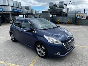 Peugeot 208 I 2012