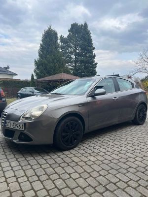 Alfa Romeo Giulietta 1.6 JTDM Distinctive 2011