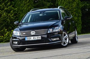 Volkswagen Passat B7 2.0 TDI DSG BlueMotion Technology R-Line 2013