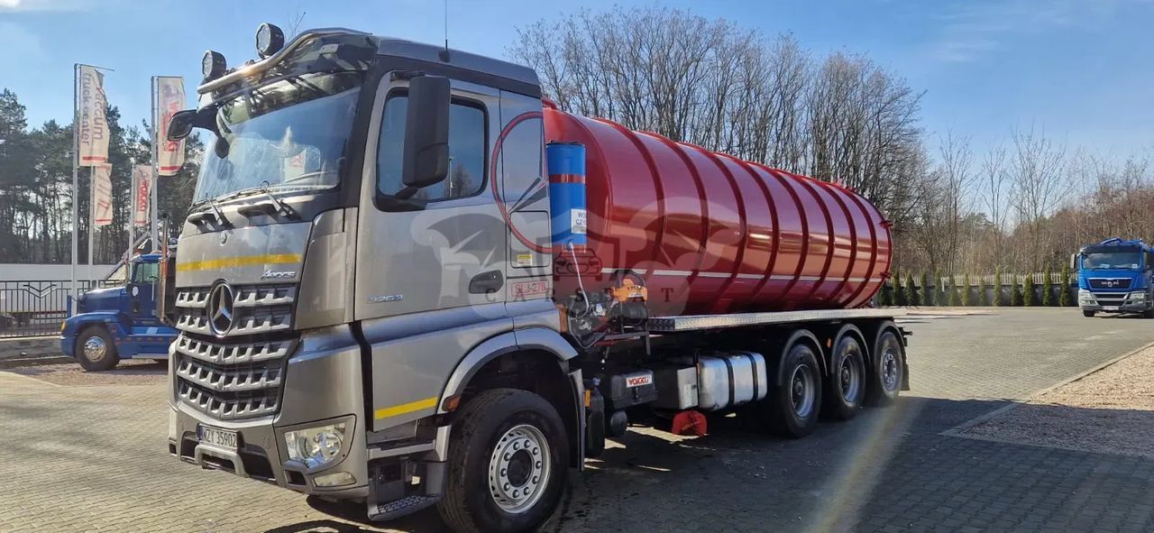 Mercedes-Benz Arocs 2015