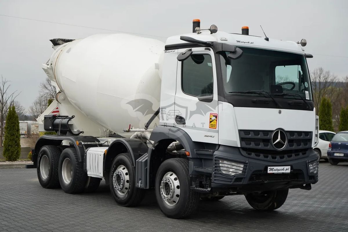 Mercedes-Benz Arocs 2021