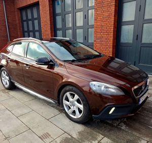 Volvo V40 D4 Geartronic Summum 2015