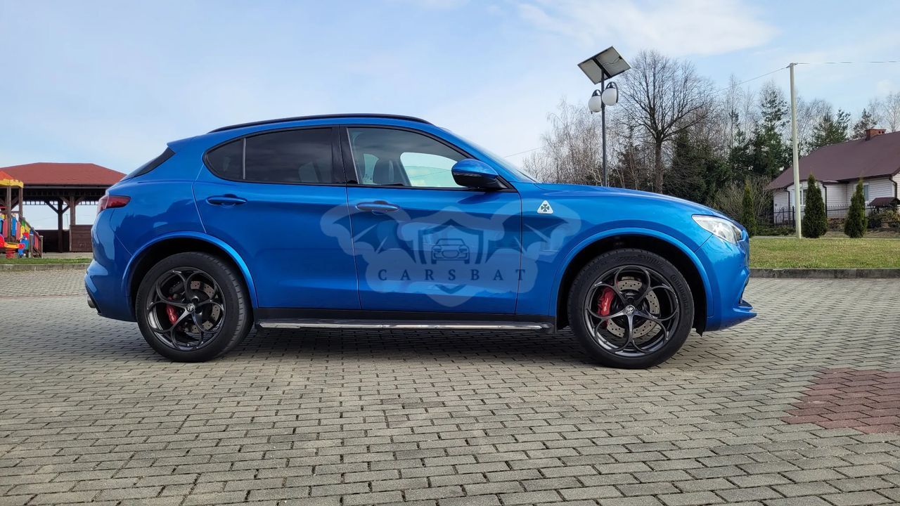 Alfa Romeo Stelvio V6 2.9 Bi-Turbo AT8-Q4 Quadrifoglio 2018