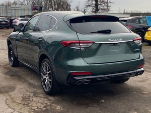Maserati Levante S Q4 2022