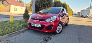 Kia Rio III 1.2 Fifa World Cup Edition 2013