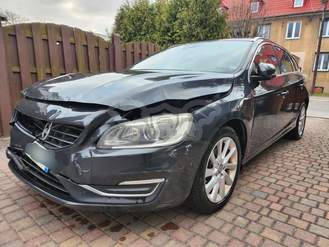 Volvo V60 I D4 Geartronic Summum 2014