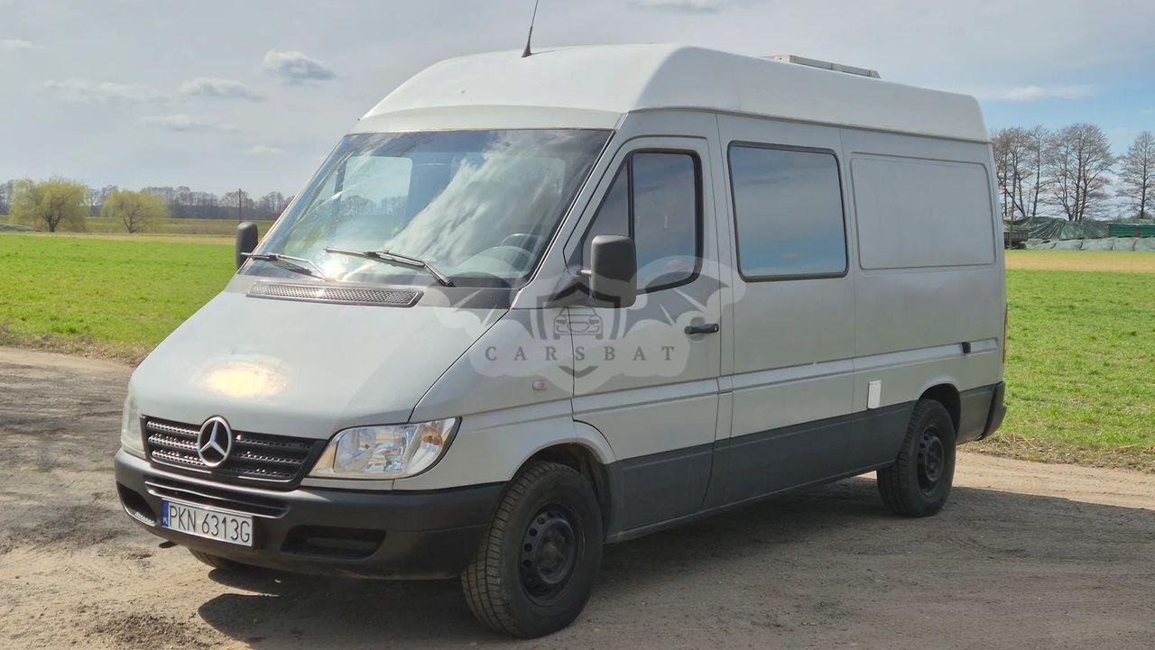Mercedes-Benz Sprinter 2004
