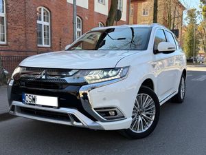 Mitsubishi Outlander III Intense + 2019