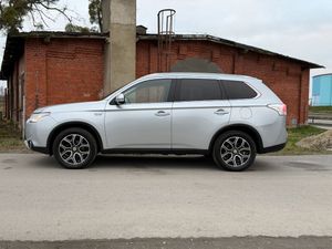 Mitsubishi Outlander III 2015