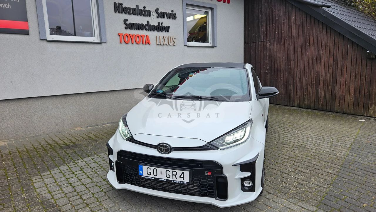 Toyota Yaris IV 2021