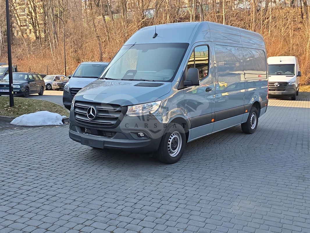 Mercedes-Benz Sprinter 2025