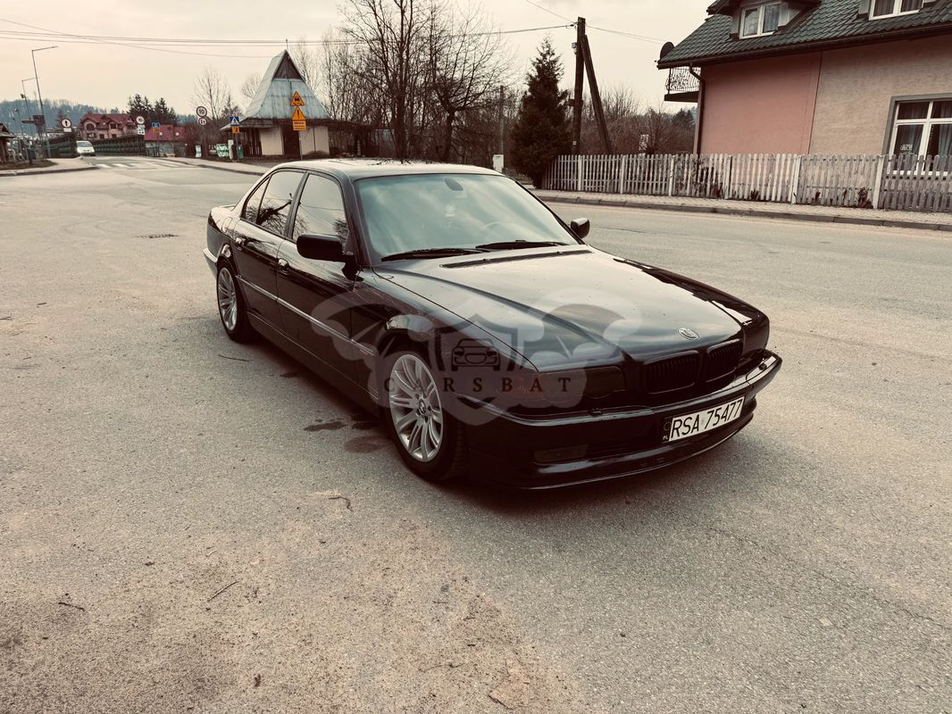 BMW 7 Series E38 1999