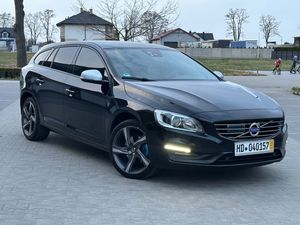 Volvo V60 I D4 Geartronic Summum 2017