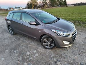 Hyundai i30 II 1.6 CRDi Fifa World Cup Edition 2015