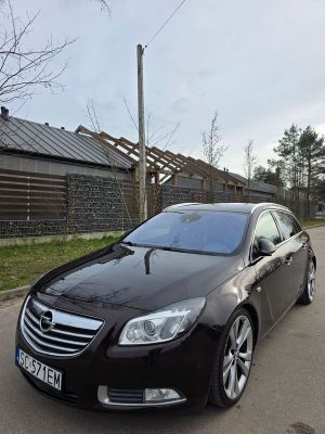 Opel Insignia A 2.0 CDTI 2011