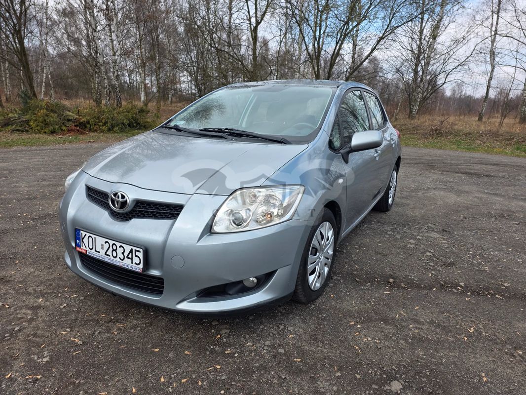 Toyota Auris I 2.0 D-4D 2009
