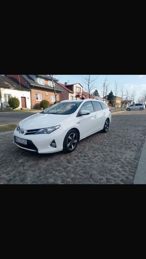 Toyota Auris II 1.8 HSD Luna 2014