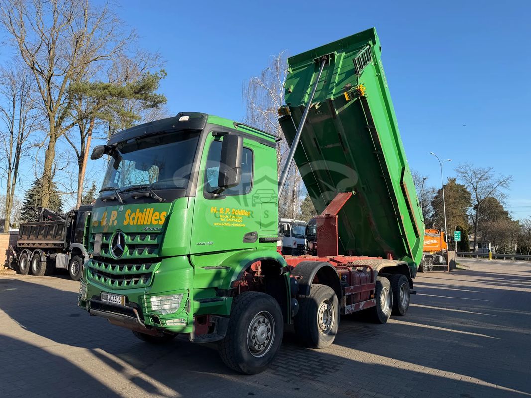 Mercedes-Benz Arocs 2014